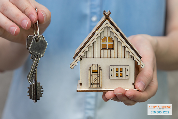Bail Bonds Using Your Home for Collateral